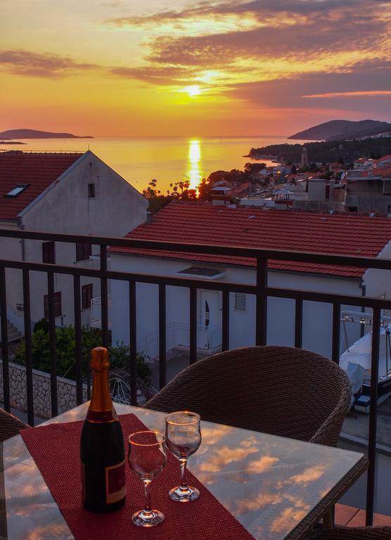 Apartments Viskovic Hvar Town Habitación foto